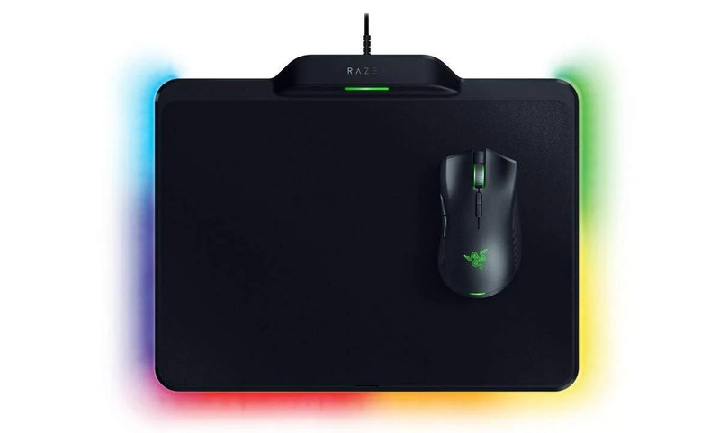 Razer Mamba Hyperflux and Firely Mouse Mat Bundle - فأرة